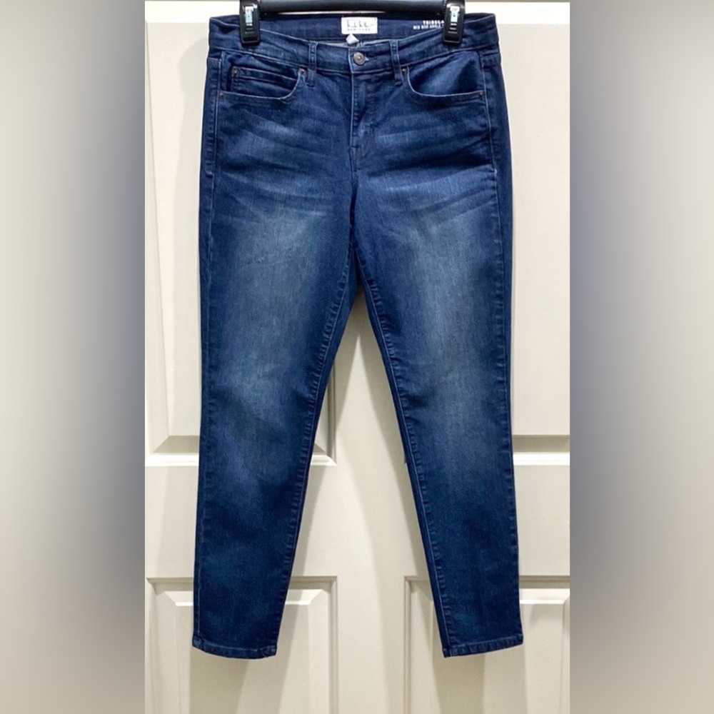 Nicole Miller Tribeca Mid Rise Blue 6 Premium Designer Ankle Skinny Denim Jeans